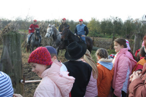 Kemenceavató és kenyérsütés a mándoki vendégházban